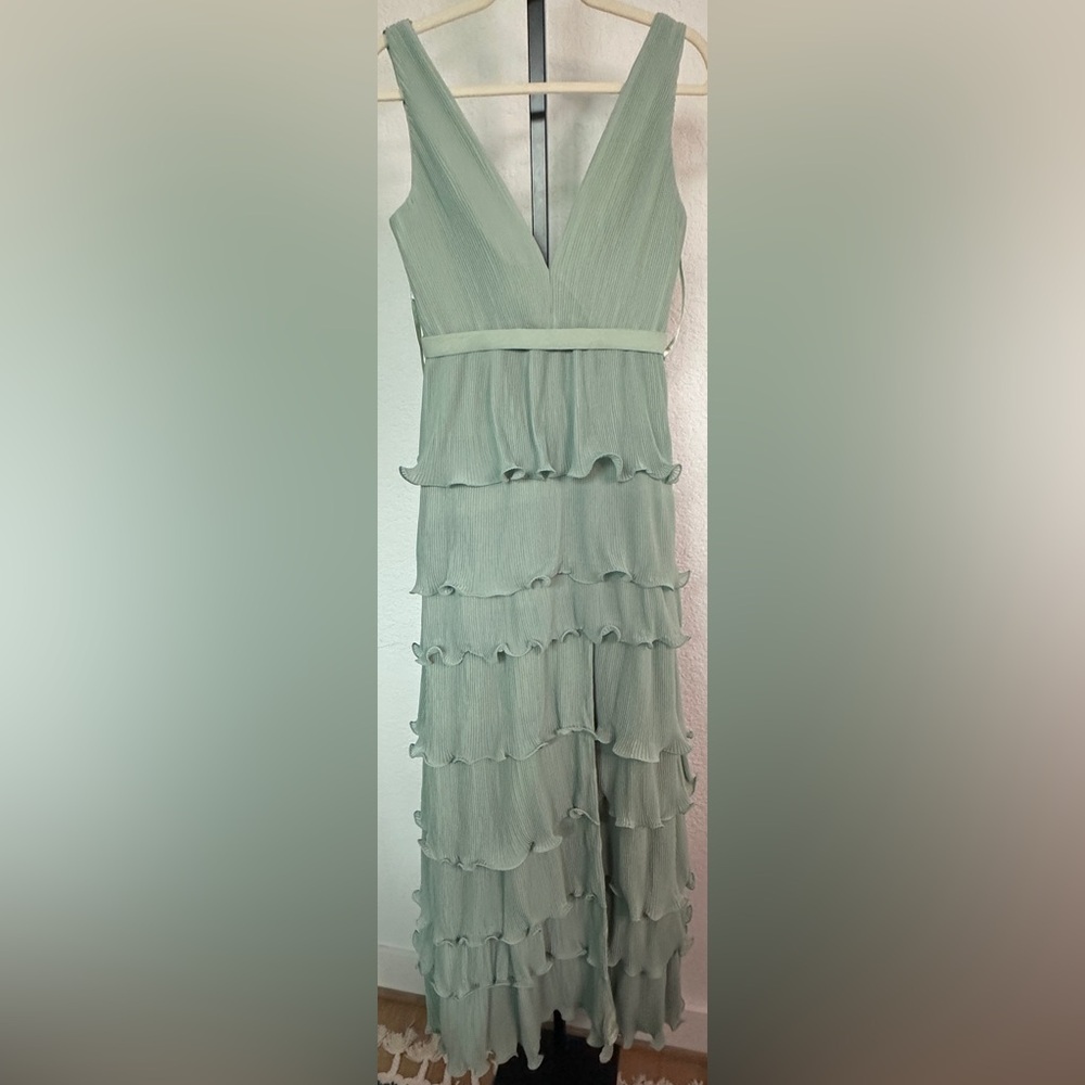 Mac Duggal | Sleeveless Ruffle Tiered V Neck Gown - Picture 3 of 5